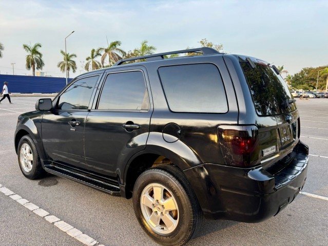 Venda Ford escape limpo