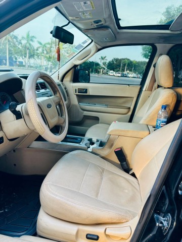Venda Ford escape limpo