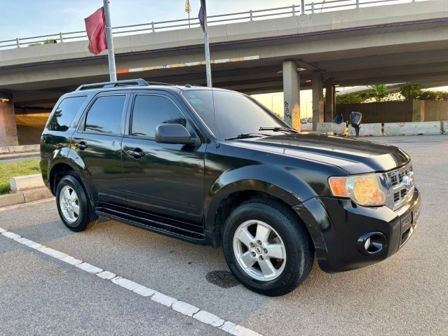 Venda Ford escape limpo