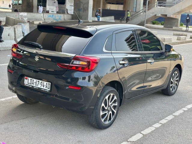 Venda Suzuki baleno impecável