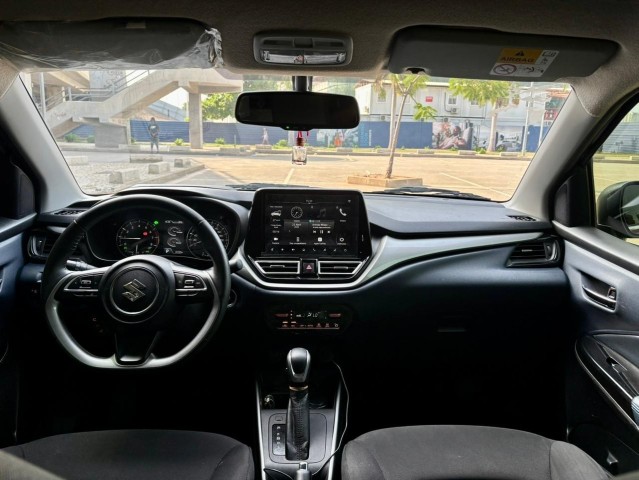 Venda Suzuki baleno impecável
