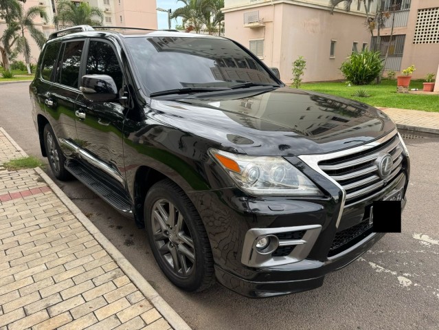 Venda LEXUS LX570S