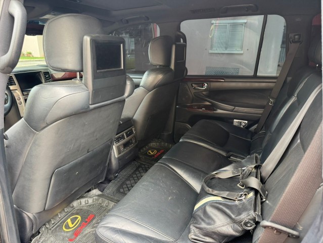 Venda LEXUS LX570S