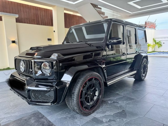Venda MERCEDES BENZ G63 AMG V8 BiTurbo KIT BRABUS 800