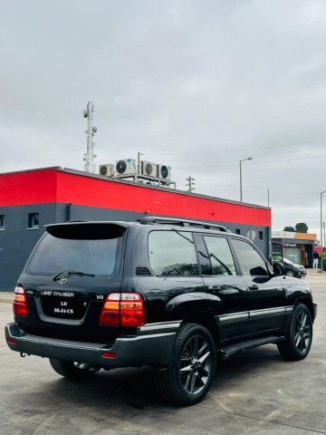 Venda TOYOTA LAND CRUISER V8 VXR ANTIGO LIMPO