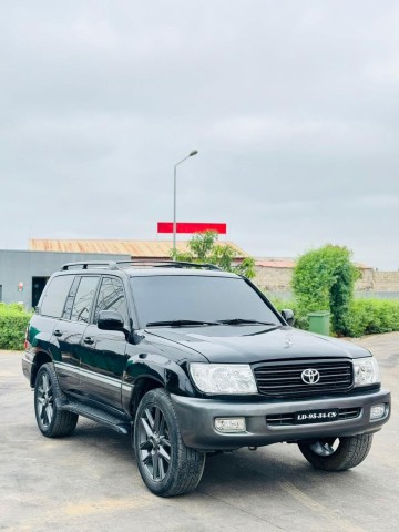 Venda TOYOTA LAND CRUISER V8 VXR ANTIGO LIMPO