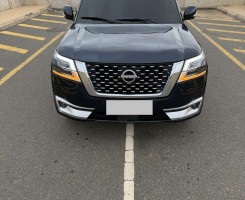A venda Nissan patrol platinium full