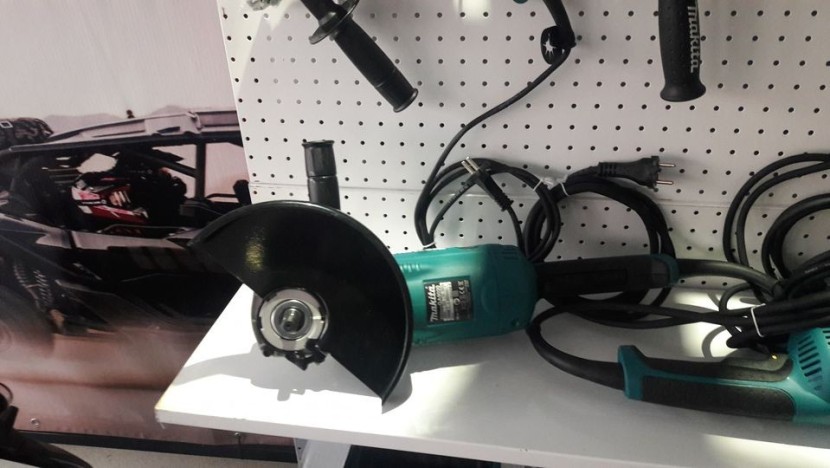 Venda Varias ferramentas Makita novas